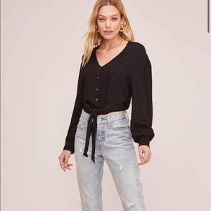 ✨sold✨ ASTR Tie Front Top